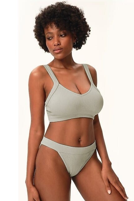 BIUSTONOSZ_HENDERSON_42312_FOLIC