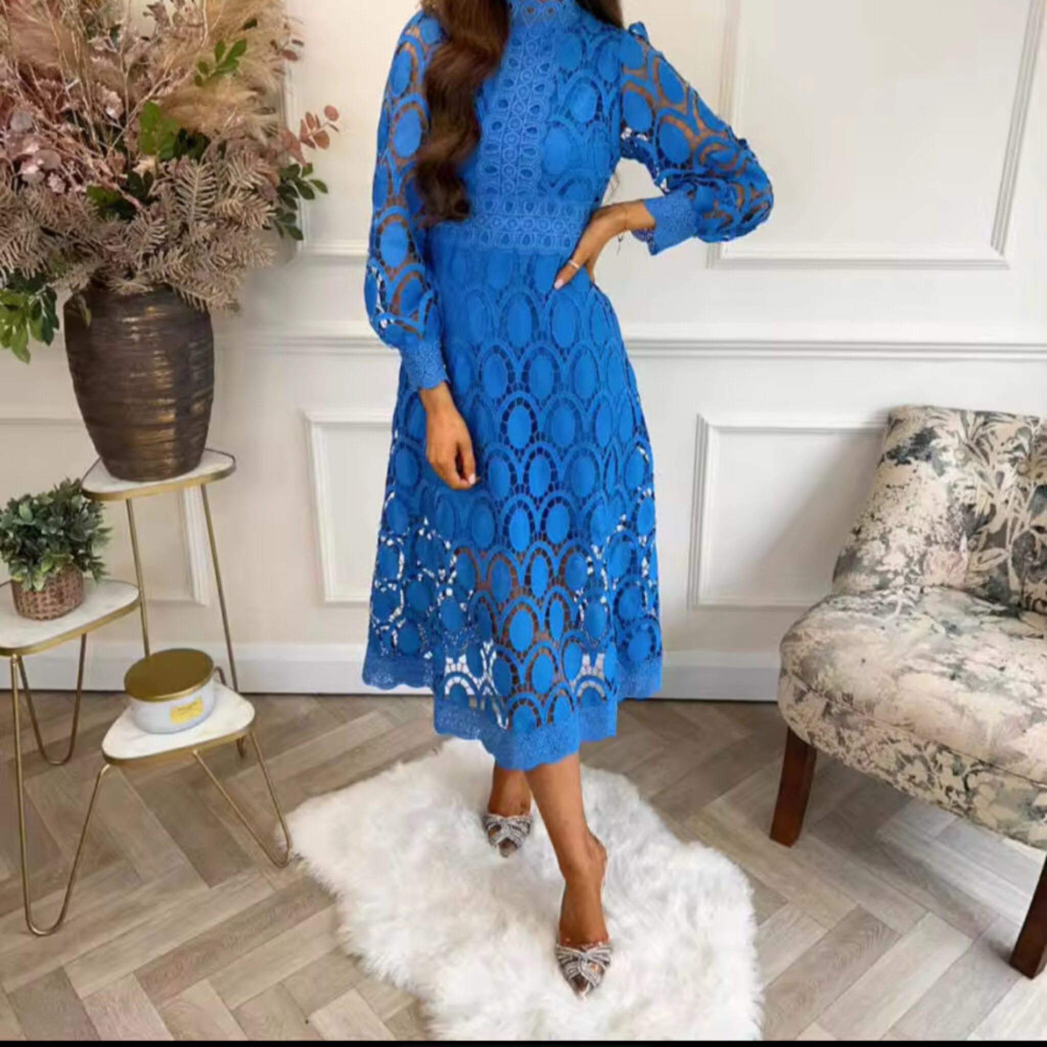 Sukienka koronkowa elegancka
