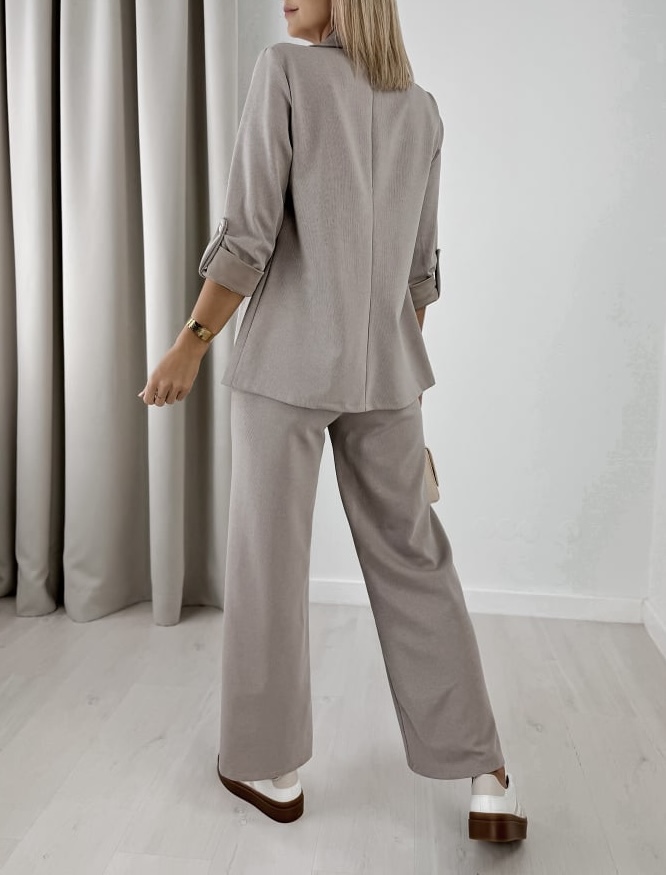 Elegancki komplet - obrazek 4